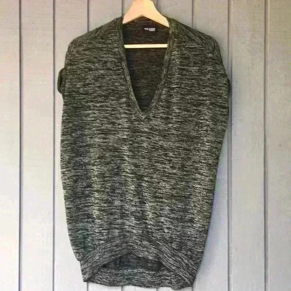 Wilfred Gray Sweater - Picture 1 of 5